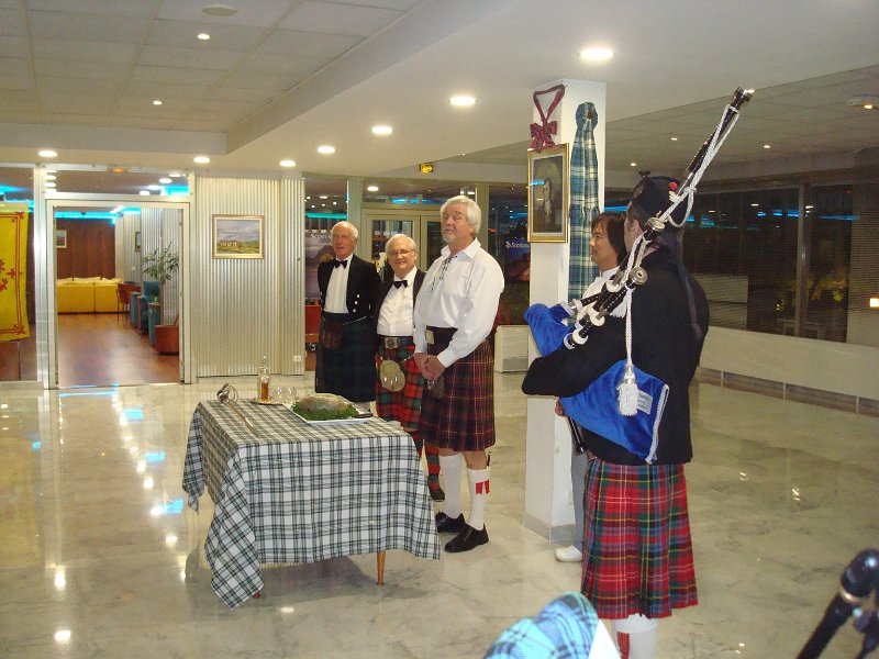 DSC07953.JPG - and address ...